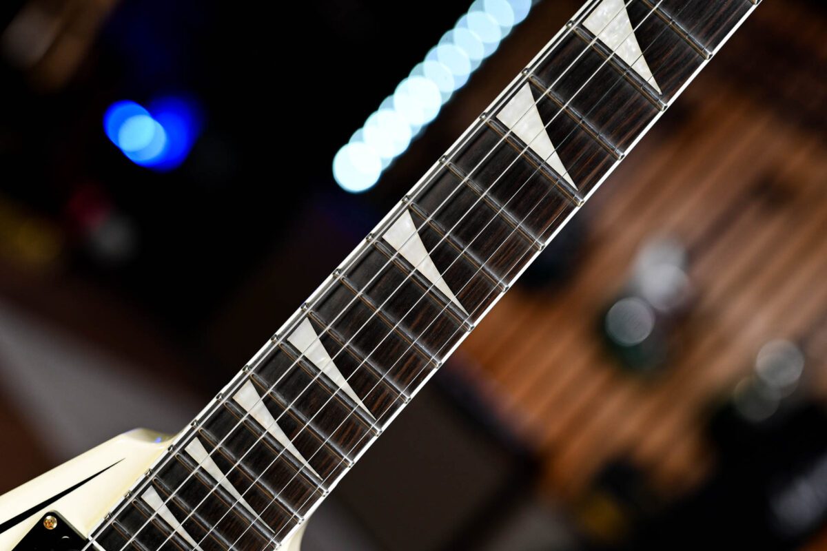 Jackson RR3 Pro in White Pinstripe - Image 5