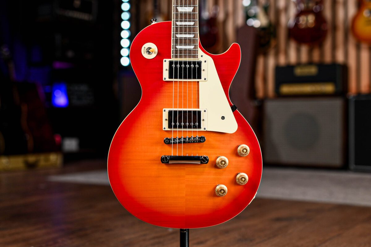 Epiphone 1959 Les Paul Standard Outfit in Cherry Sunburst