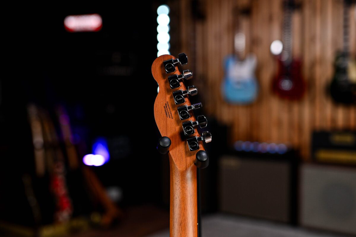 Fender Acoustasonic Standard Telecaster in Honey Burst - Image 7