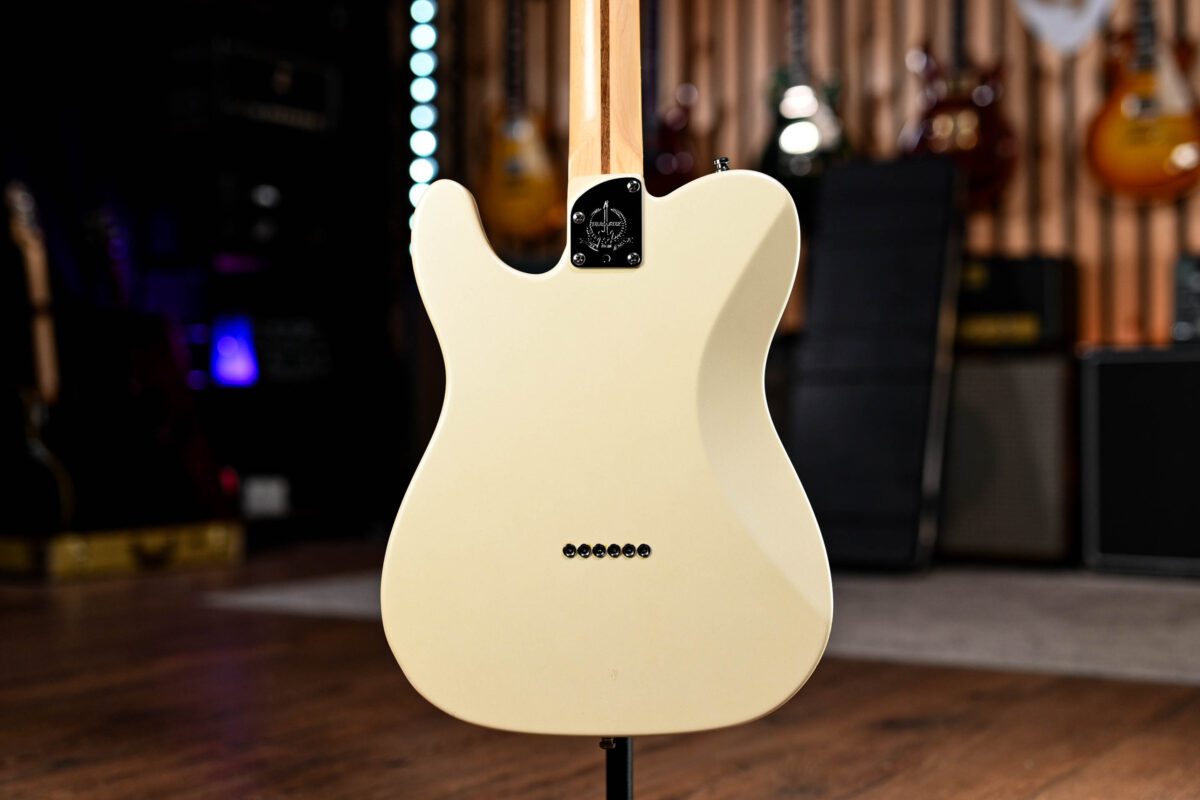 Fender American Deluxe Telecaster In Olympic Pearl - Image 8