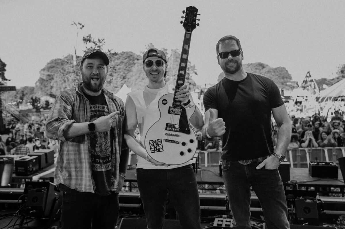 Charity Comp | Win This Les Paul Custom | Raising money for Teddy Rocks - Image 3