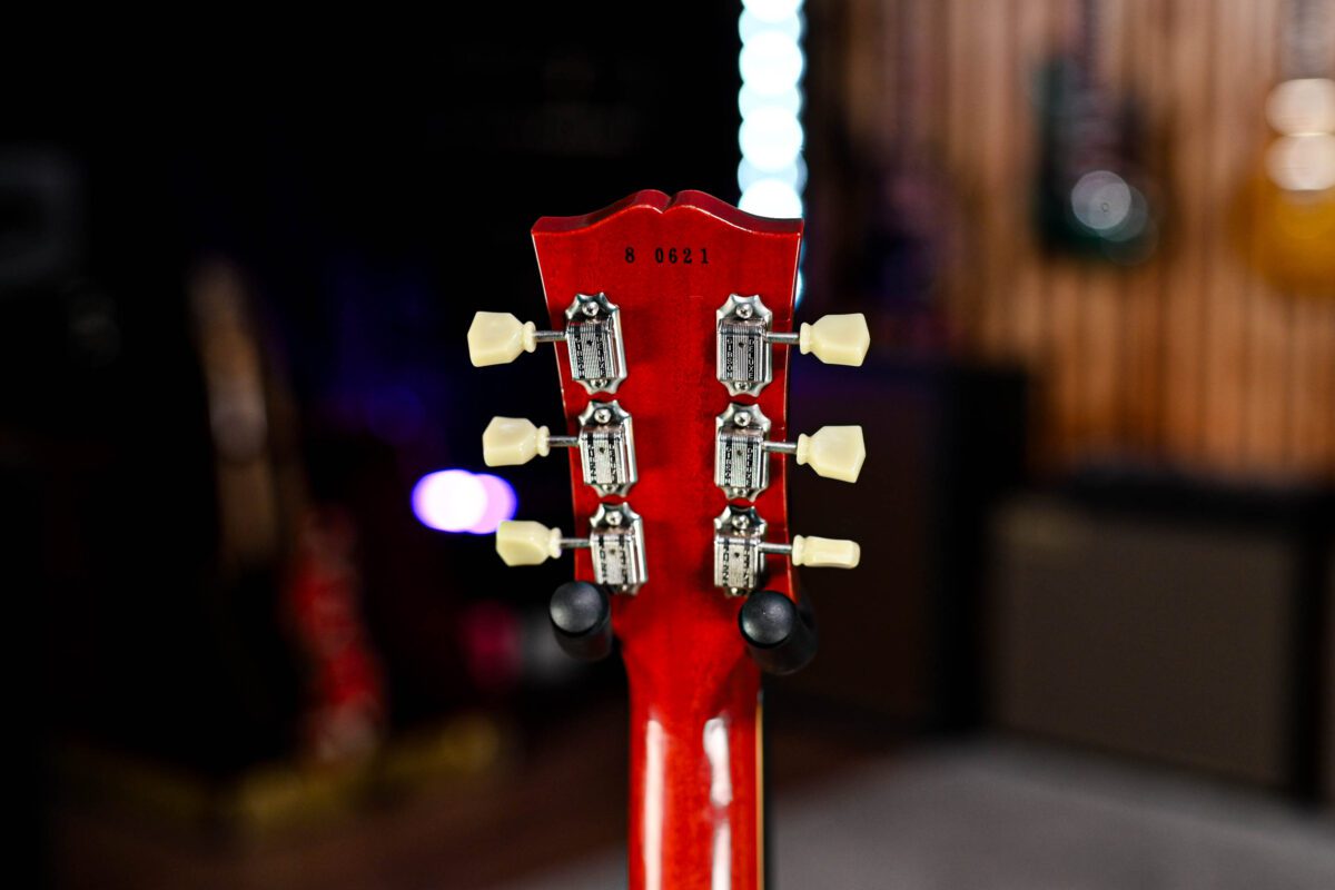 Gibson Custom Shop Les Paul Standard 1958 Reissue in Cherry Sunburst - Image 9