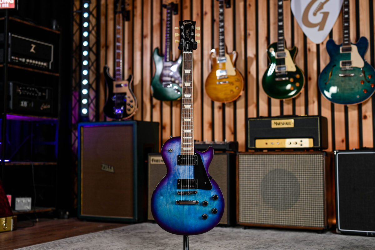Gibson Les Paul Studio Blueberry Burst - Image 2