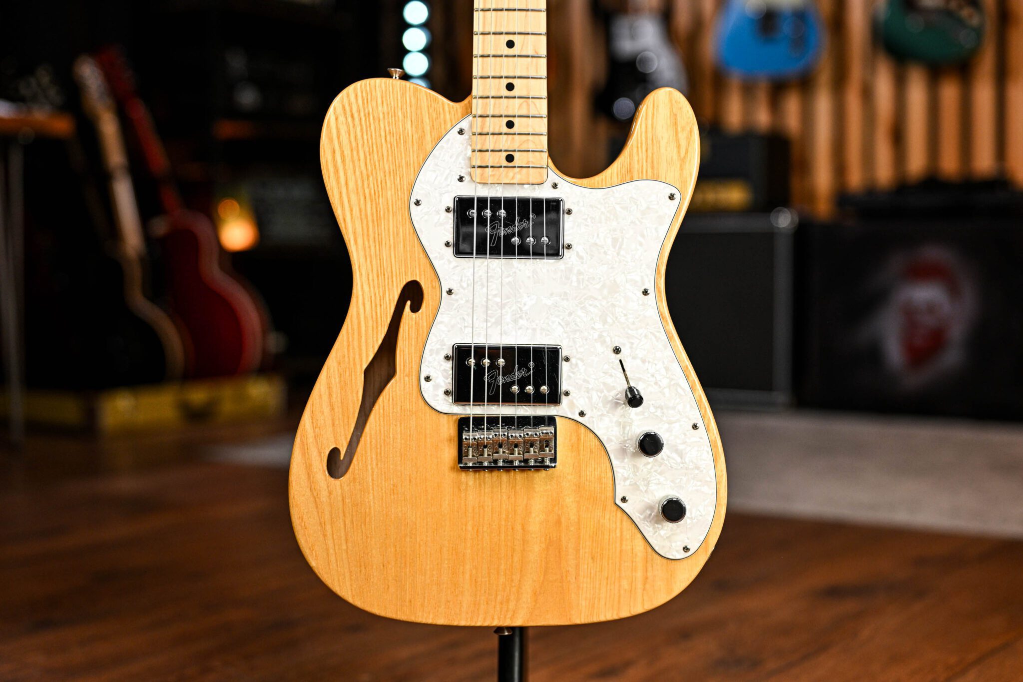 Fender Classic Series 72 Thinline Telecaster In Natural Guitar Gear 