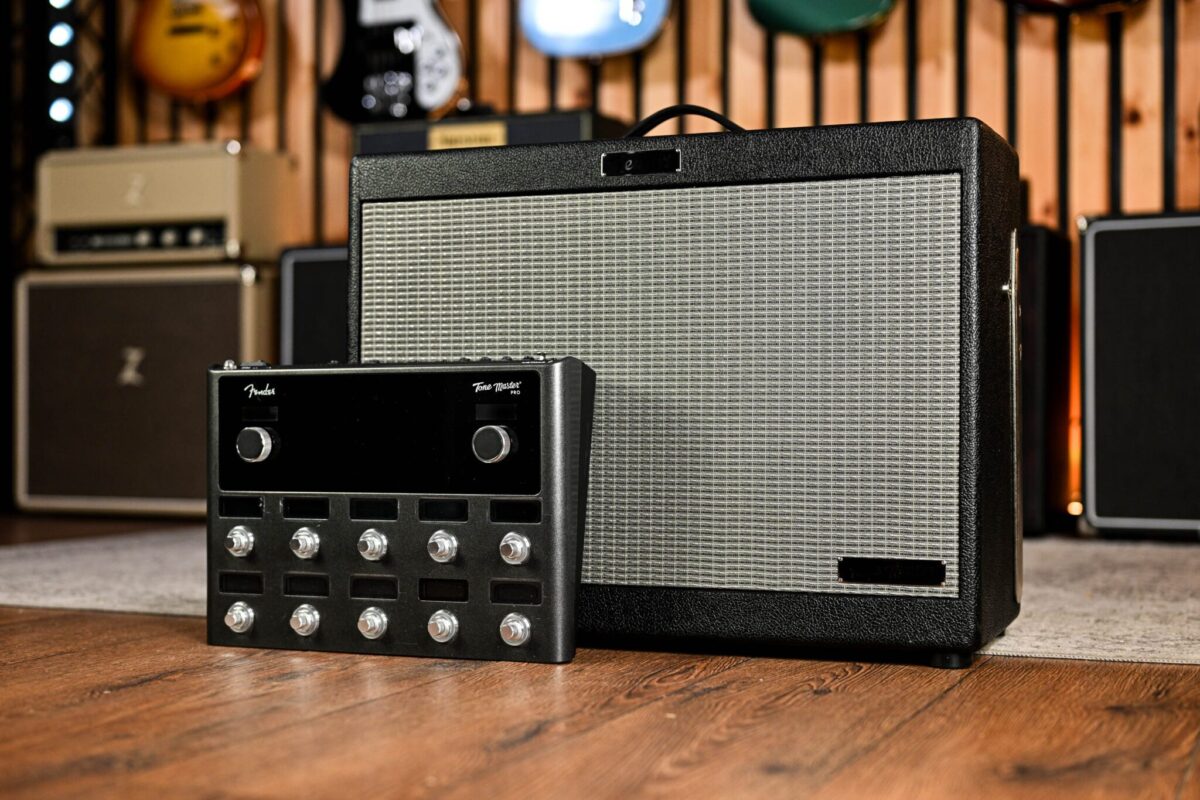 Fender Tone Master Bundle - Gig Ready Tone Master Pro Modeller and FR12 ...