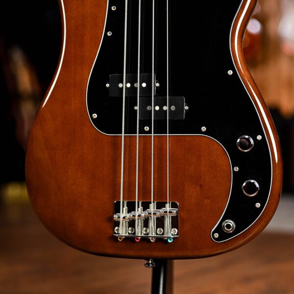 M*！様 Fender japan PRECISION BASS 70年代モデル Fender FSR MIJ Traditional II '70s Precision Bass in Walnut