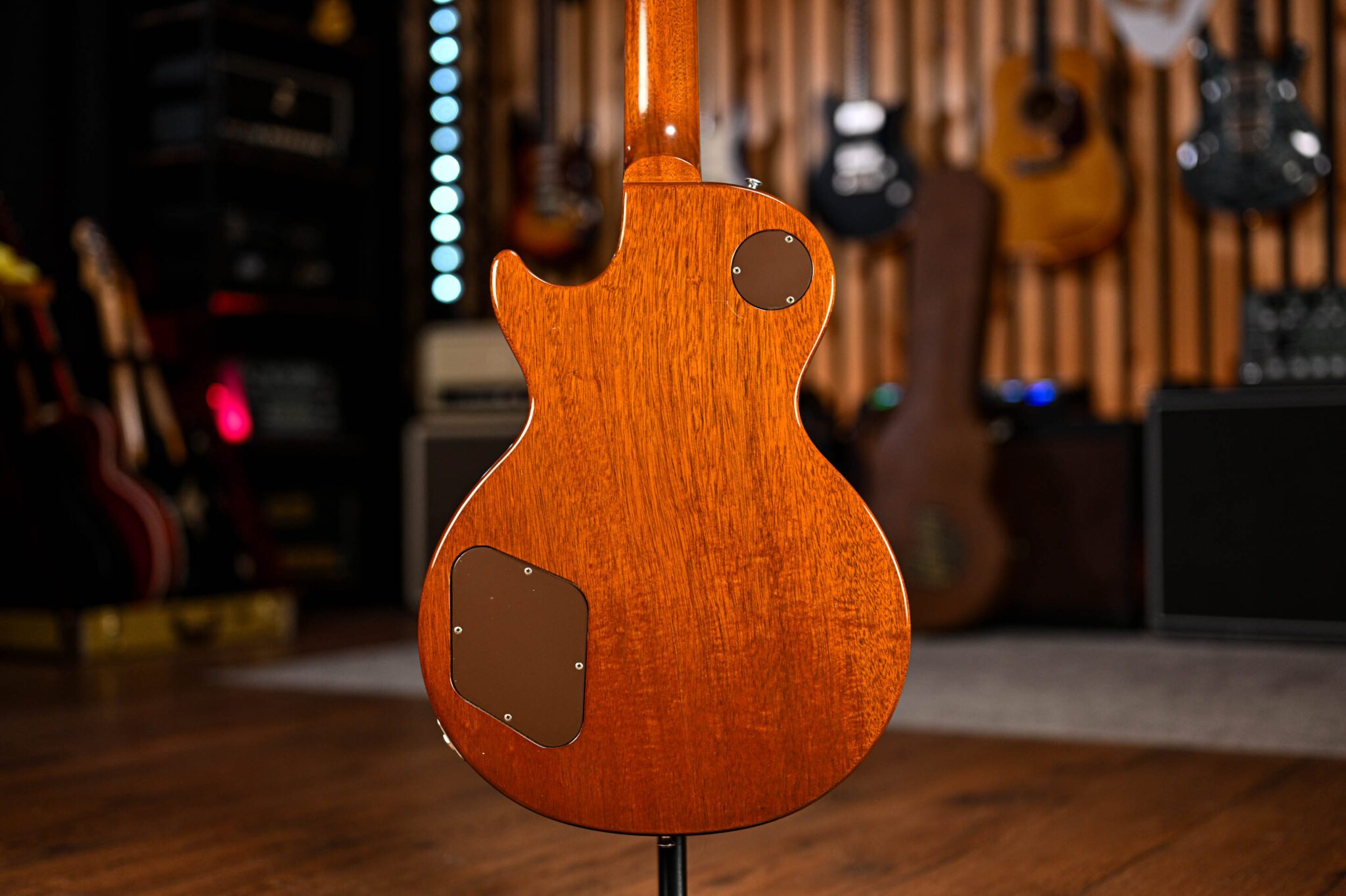 Gibson 1993 Les Paul Standard in Honeyburst - Guitar Gear Giveaway