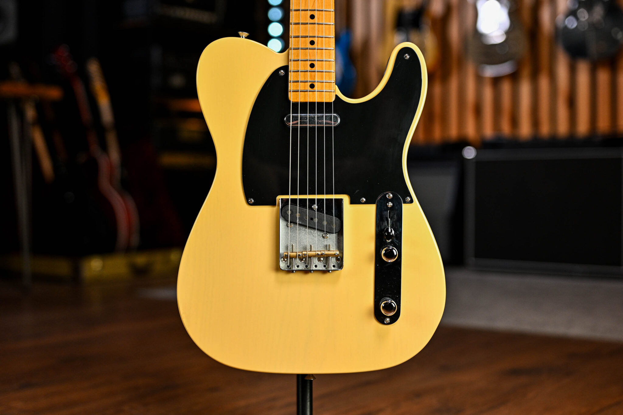 Fender Vintera II 50s Telecaster in Butterscotch Blonde